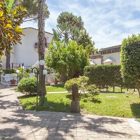 Hotel La Bagattella & 4*